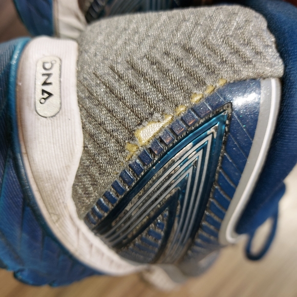 Brooks ghost 10 shoes main image 4